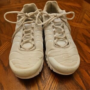 Nike‎ Air Max Plus White Metallic Silver Youth Size 7 Women Size 8.5